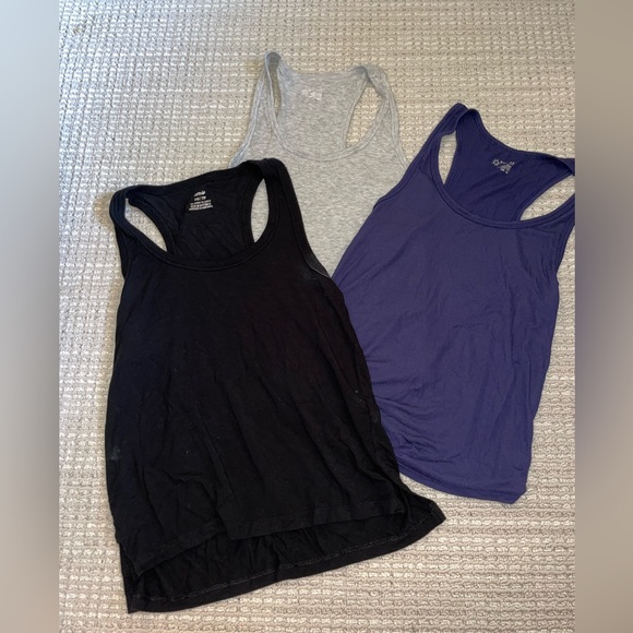 Aerie Thumbs Up Ribbed Flowy Tank Tops - Picture 2 of 13